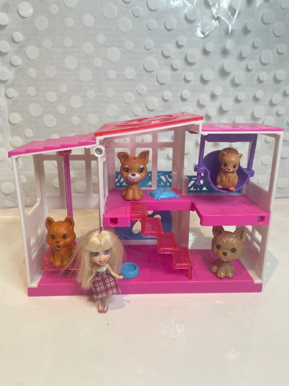 Barbie Pet Dreamhouse with Barbie mini B doll